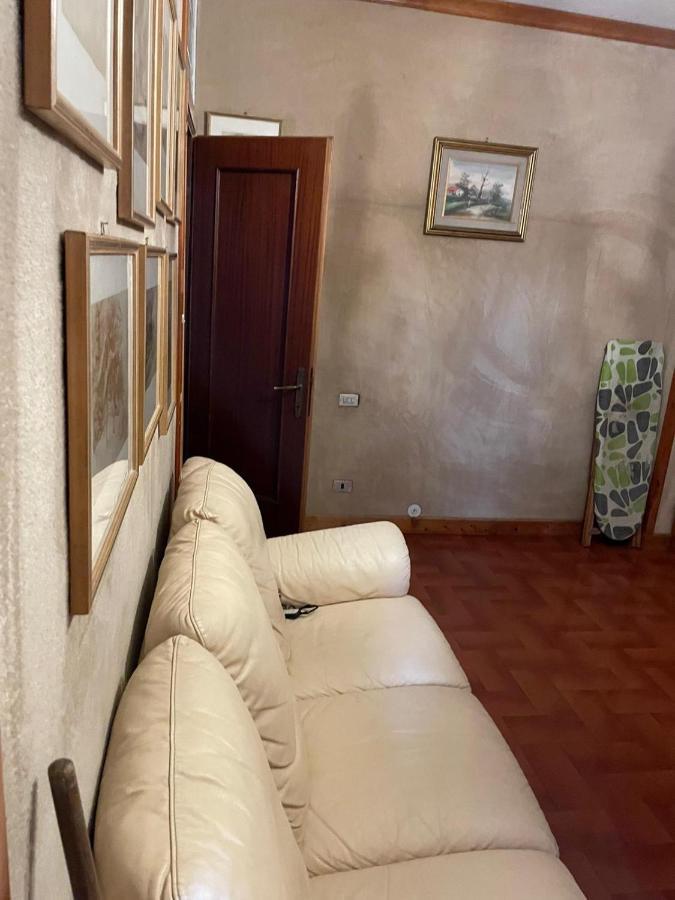 Casa Degli Zii Appartamento Letizia Luni エクステリア 写真