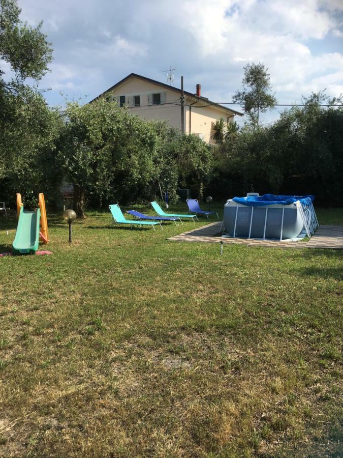 Casa Degli Zii Appartamento Letizia Luni エクステリア 写真