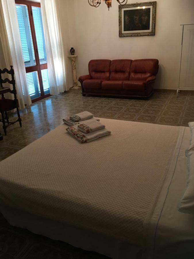 Casa Degli Zii Appartamento Letizia Luni エクステリア 写真